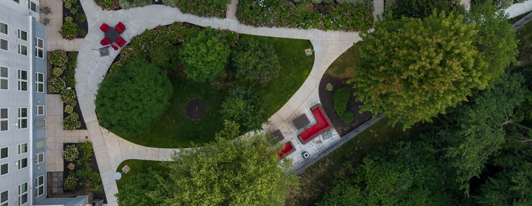 Courtyard overview with seating